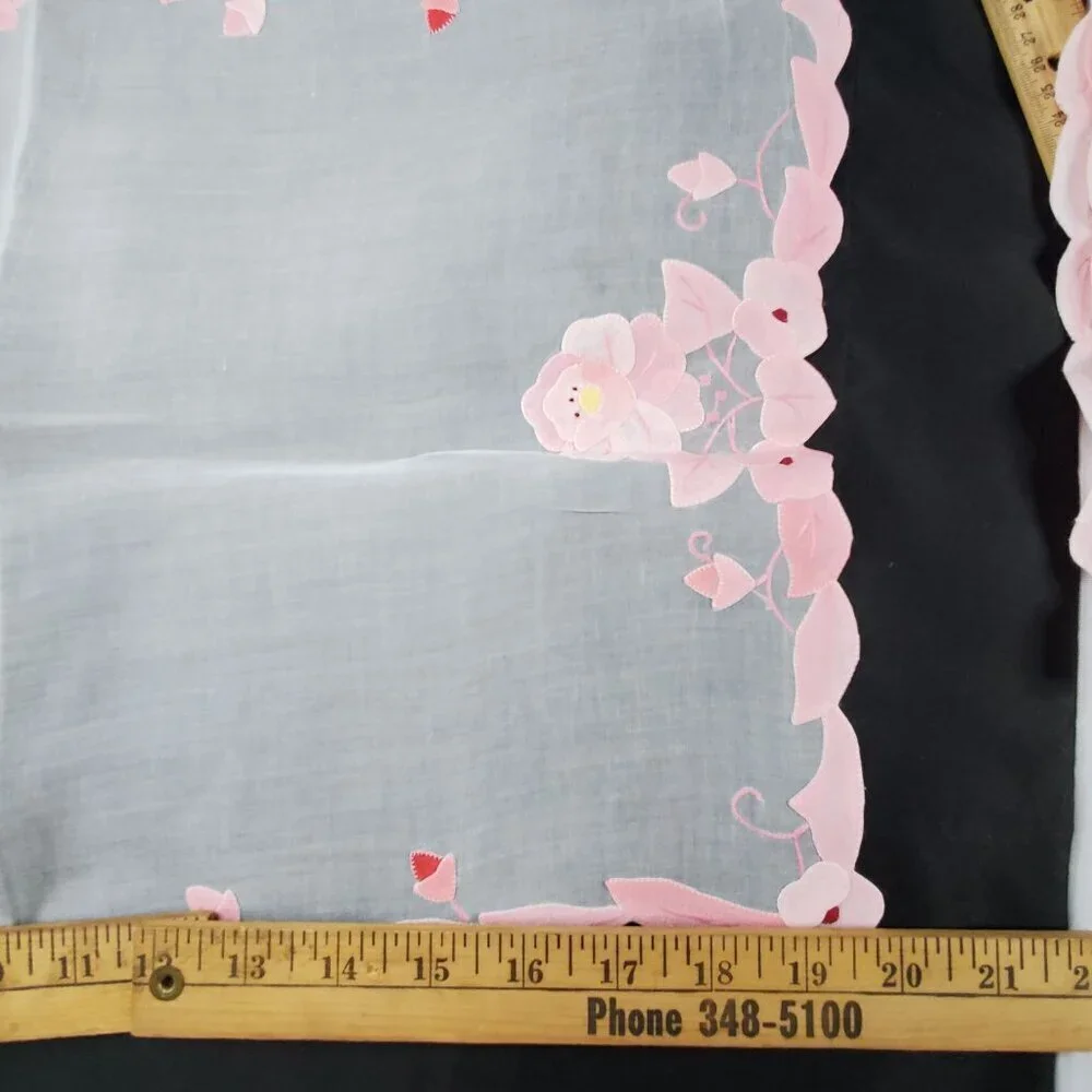 VTG 4 Hand Applique Embroidered Organdy Linen Placemats Pink White By Brode Main